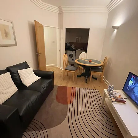 Entire In Heart Of Dublin