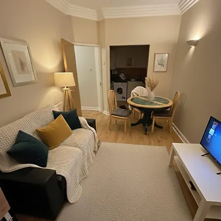 Dublin Centre 2-Bed Apt Sleeps 6 Near Attractions Daire *